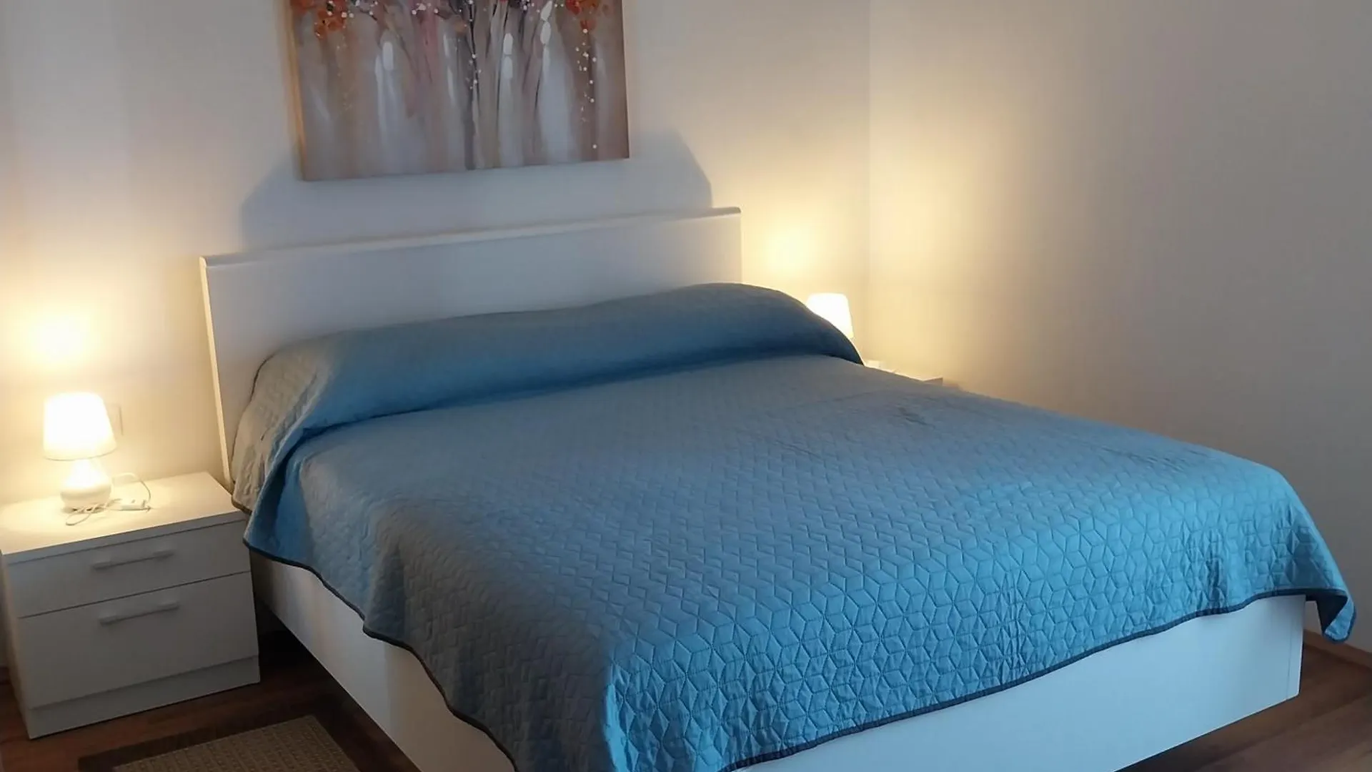 Apartmani Mirko Ljubac Ražanac 0*,  Chorwacja